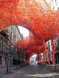 40 Stunning Land Art Installations Bored Art Urban Art Installation Installation Art Street Art
