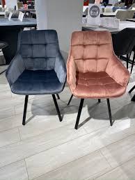 Кресло поворотное EMILE-ROSS черный металл