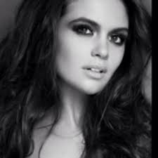 Julia Lazarus (@Julia_Lazarus)