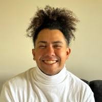 50+ perfiles de «Renan»