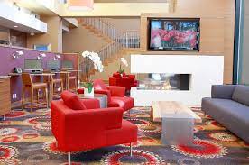 Odalarında düz ekran televizyon, klima ve küçük mutfak sunan işletme, konuklarına ayrıca ücretsiz wifi da sağlıyor. Residence Inn By Marriott Vancouver Downtown Vancouver Aktualisierte Preise Fur 2021