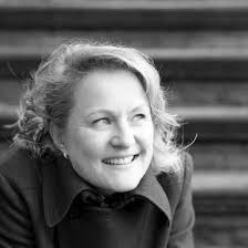 sprekende kopregel> <emoji> <heel lulverhaal> <witregel> <weer een heel  lulverhaal> <nog een witregel> <opsomming> <1> <2> <3> <oproepje voor  contact of zoiets> <hashtag> <hashtag> <hashtag>…