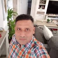 20+ perfiles de «Alex Borja»