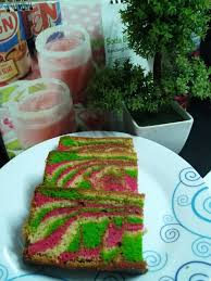 Adunan kek coklat moist ni adalah resepi kek coklat yang saya gunakan dalam resepi sebelum ini. Namakucella Kek Marjerin Merah Hijau Macam Dolu Dolu