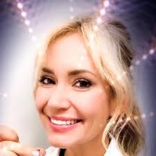 ashley fan (@ashleyjonesfan)