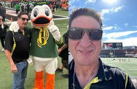 Kenneth Jamieson's Instagram, Twitter & Facebook