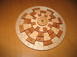 The player assumes the role of raven and solves puzzles within the tower while evading the guards. Extremely Puzzling Safecracker 50