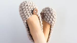 Check spelling or type a new query. Knitted Seed Stitch Slippers By Wendy Bernard Creativebug