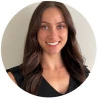 Jacqueline Hartwell's Instagram, Twitter & Facebook