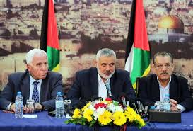 Rival palestinian factions fatah and hamas have announced a reconciliation deal, saying they will try to form a unity government in the coming weeks. Hamas Fatah Agree To Form Unity Govt Official