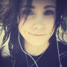 Melissa Lauderbaugh's Instagram, Twitter & Facebook