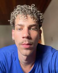 João Pedro Marques (@jpmarxs) • Instagram photos and videos