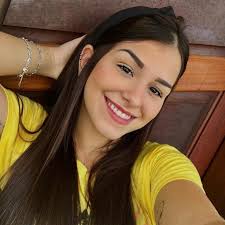 Michelle Bruna (brunamichelle504)