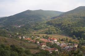 Discover the best of komlóska so you can plan your trip right. Csodarabbik Utja Komloska