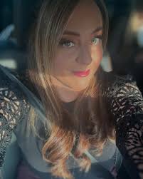 Holly's Heavenly Hair