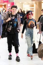 Fans of singers halsey and yungblud have taken to gathering clues about their relationship status by analyzing their every interaction on social media. Halsey And Yungblud At Airport In Adelaide 02 13 2019 Halsey Style Halsey Dominic Harrison