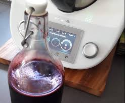 Sirop De Cassis Sirup Von Schwarzen Johannisbeeren Rezept Johannisbeeren Schwarze Johannisbeere Sirup