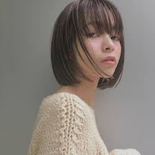 井上 彩 表参道 南青山 美容師 髪質改善はinstagramを利用しています 木枯らし1号が ふいたって １０月もあと２日 hair inoayastyle 美容室luxe ヘアスタイル ヘアサロン ボブ 秋 髪型 bob color ヘアカラー セミウェット 表 髪型 ヘアスタイル ボブ