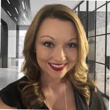 It's my first week without my girl Fallon Mitchell by my side but it's also  my first week as Store Manager for Versona Little Rock, a very bittersweet  start to the year