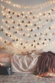 How many free gallery wall ideas are there? 15 Photo Wall Ideas That Make Creative Photo Displays