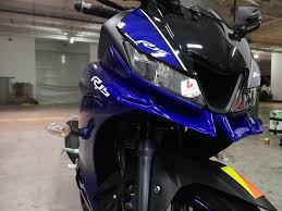 2020 popular 1 trends in automobiles & motorcycles with r15 v3 2018 and 1. Yamaha R15 V3 Winglet Motorcycles Motorcycle Accessories On Carousell