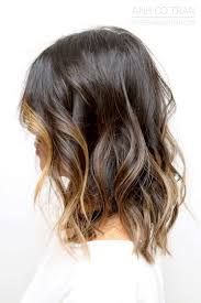 Bright and bold look created on medium, straight hair having choppy bangs that display twin shades for a colorful look. 50 Pretty Chic Medium Lenght Hairstyles For 2020