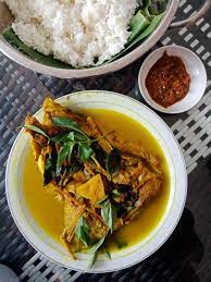 Sy biasa siapin lauk nasi uduk malam sebelumnya jadi pagi2 sy tinggal masak nasi nya aja. Satu Piring Nasi Berapa Kalori Lihat Daftarnya Di Sini