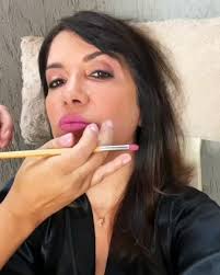 #maquiagenselizaviola Dia de produção com @drapatyviola por  @elizaviola_silveira