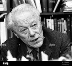 Hans Olsen's Instagram, Twitter & Facebook