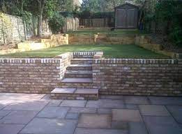 Garden Path Paving Retaining Walls 40 New Ideas Sloped Garden Landscaping Retaining Walls Brick Garden