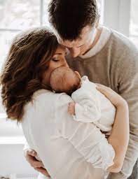 Do These Five Things For Your Career Before Going On Mat Leave Shauna Cole Baby Photoshoot Newborn Photoshoot Newborn Photography