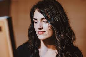 Mandy Berry's Instagram, Twitter & Facebook