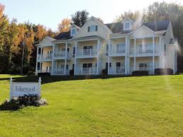 Taughannock farms inn is located on a hill, overlooking cayuga lake, in trumansburg, new york, just outside of ithaca. Inn At Taughannock Falls Ithaca Updated 2021 Prices