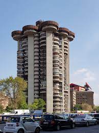 Torres blancas es un ícono de la arquitectura organicista en españa. Clasicos De Arquitectura Torres Blancas Francisco Javier Saenz De Oiza Plataforma Arquitectura