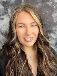 Sophia Crum's Instagram, Twitter & Facebook