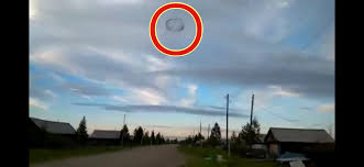 I had never seen anything so huge and so perfectly circular, says bell. Glitch In The Matrix A Mysterious Black Circle Filmed In The Siberian Sky Still Goes Unexplained Video The Mother Of All Nerds