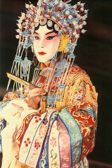 Theatrical: Farewell My Concubine :: Film Movement
