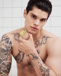 Experience the breathable, lightweight formula of Blueberry Nutri-Tint,  starring Jean Carlo León, for all-day comfort. 30 shades tailored for every  skin tone. Discover more at https://bit.ly/DG_BlueberryNutri-Tint  #DolceGabbana #DGBeauty #DGMakeup ...