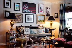 Make your living room unique and nostalgic by using heirloom pieces. Vintage Living Room Houzz