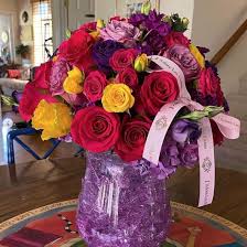 This bouquet features roses, new! Hannah Montana Sent Flowers To Old Co Stars And Celebs