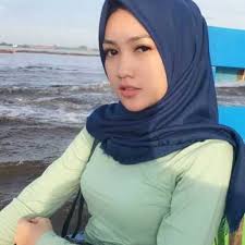 Ngintipin janda selingkuh dengan suami teman sendiri.mp3. Pin On Hijab