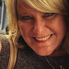 Denise Voss (@denise.voss.35)