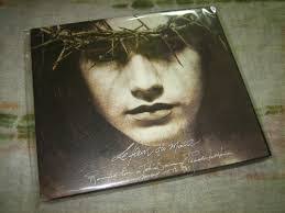 Queen Le's Instagram, Twitter & Facebook