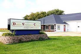 Kyzar founded community pet health center in august of 2006 to help families and their pets with personalized attention. Dewitt Veterinary Clinic Home Facebook