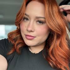 Which Elle Woods are you today? #LegallyBlonde http://apple.co/2kydMIh