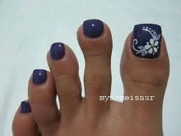 Abajo te arte de pino en las uñas. Pin En Amor