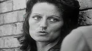 Twitter sleuths crack case of mystery woman in old photo