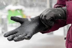 Most companies claim that their insulated bottles stay cold for 24 hours and hot for 12. The Best Touchscreen Winter Gloves For 2021 Reviews By Wirecutter