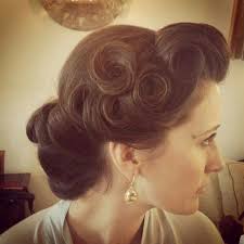 New 40s Hairstyle To Try Vintage Hairstyles Vintage Wedding Hair 40s Hairstyles