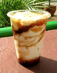 Taho Popular Food Sold By Peddlers In The Philippines Known As Magtataho It Is A Soft Gelatin Like Snack Made From Proces Food Pinoy Street Food Pinoy Food